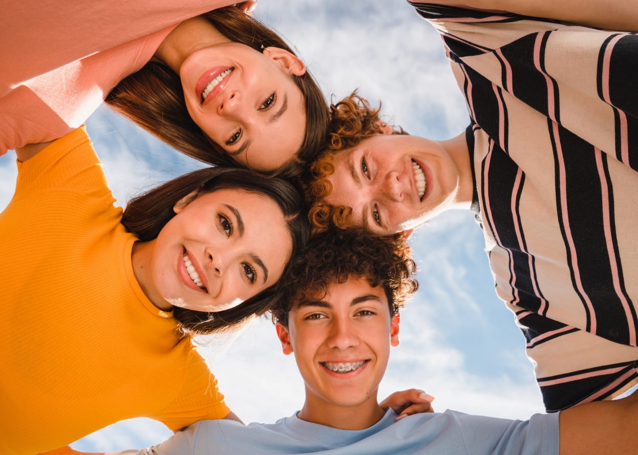 quatre jeunes